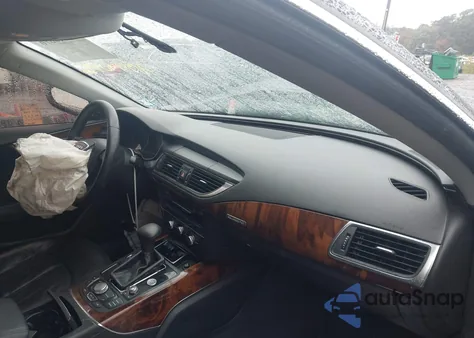 2012 Audi A7 Premium z USA, uszkodzony, nr VIN WAUSGAFC9CN020019